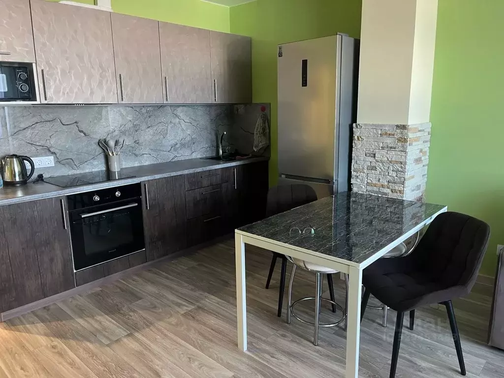 2-к кв. Самарская область, Тольятти Коммунистическая ул., 40 (85.0 м) - Фото 1