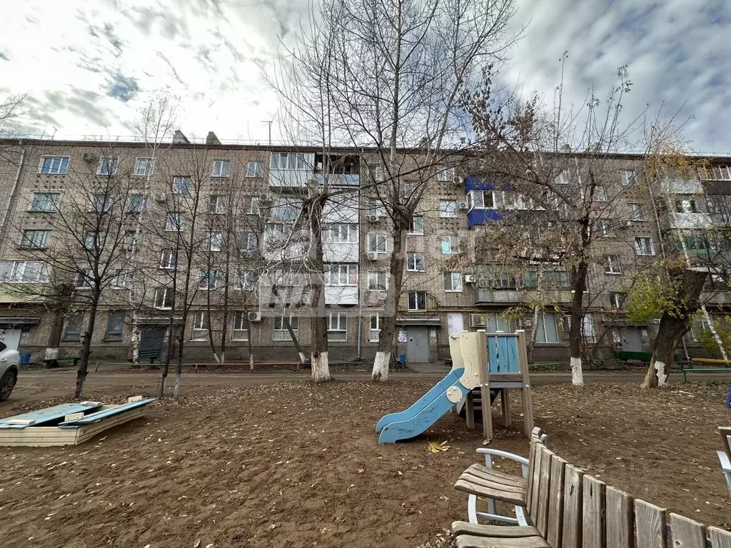 3-к кв. Оренбургская область, Бузулук 1-й мкр, 16 (60.7 м) - Фото 1