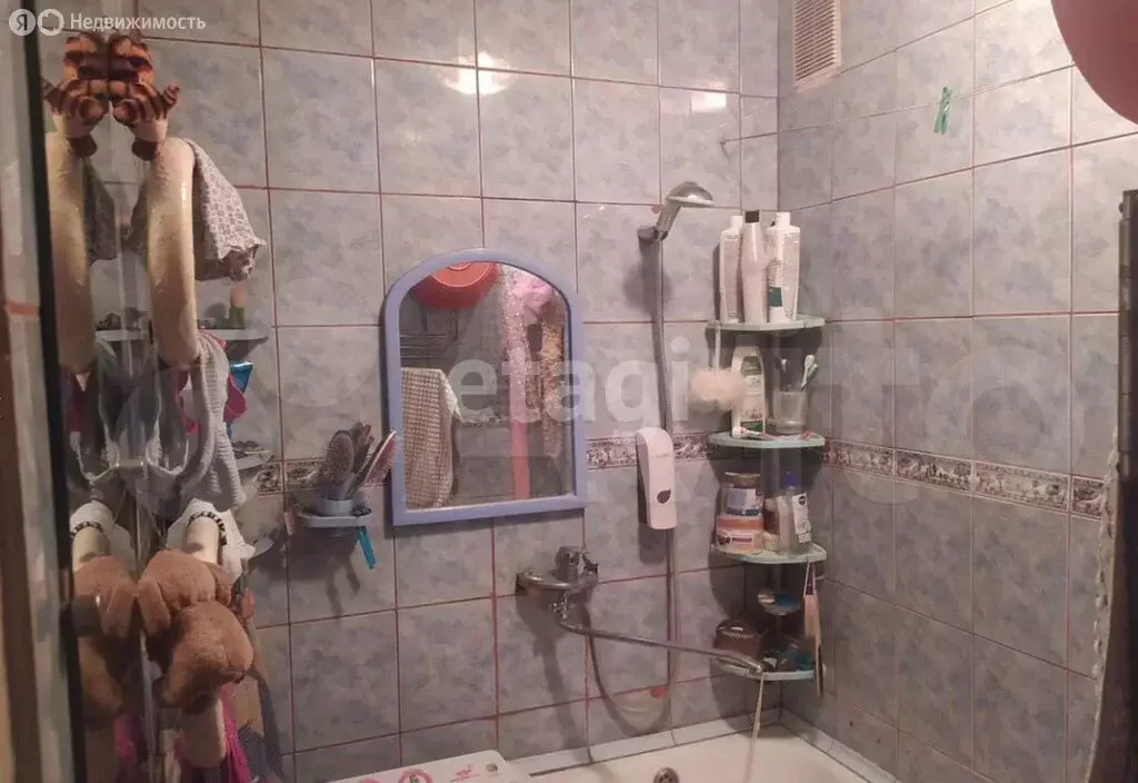 3-комнатная квартира: Томск, улица Бела Куна, 24 (59.8 м) - Фото 1