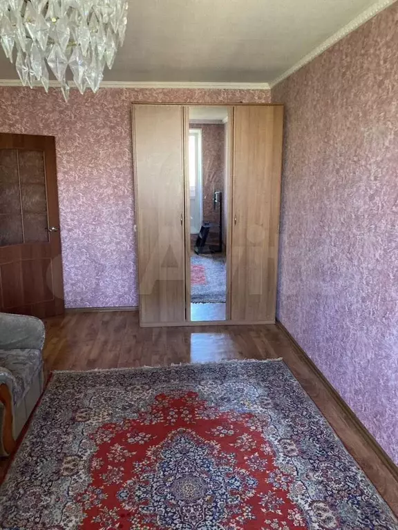 1-к. квартира, 46 м, 3/5 эт. - Фото 0