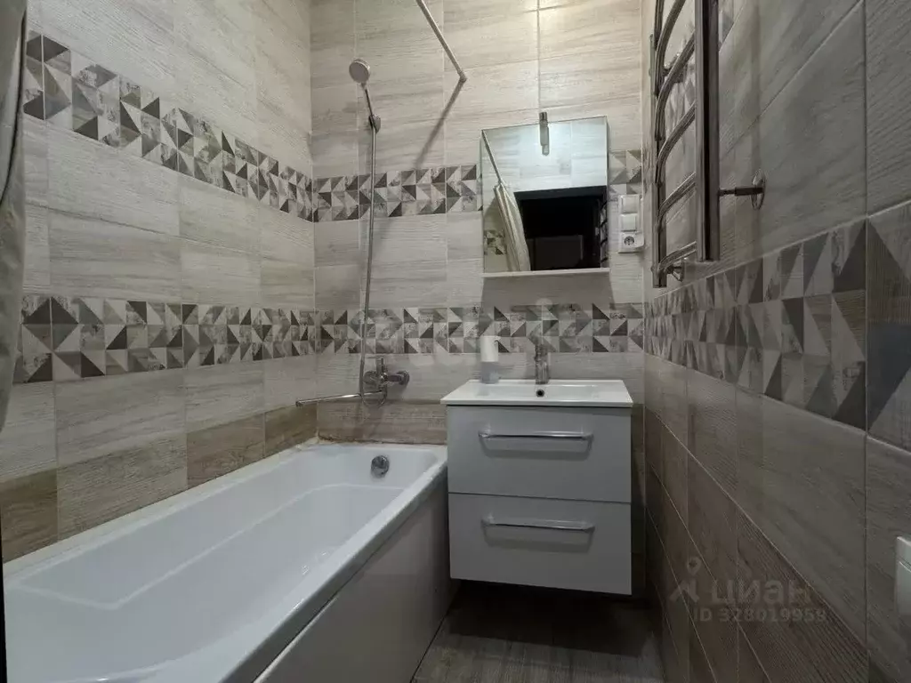 1-к кв. Калужская область, Калуга ул. Хорошая, 4 (43.1 м) - Фото 1