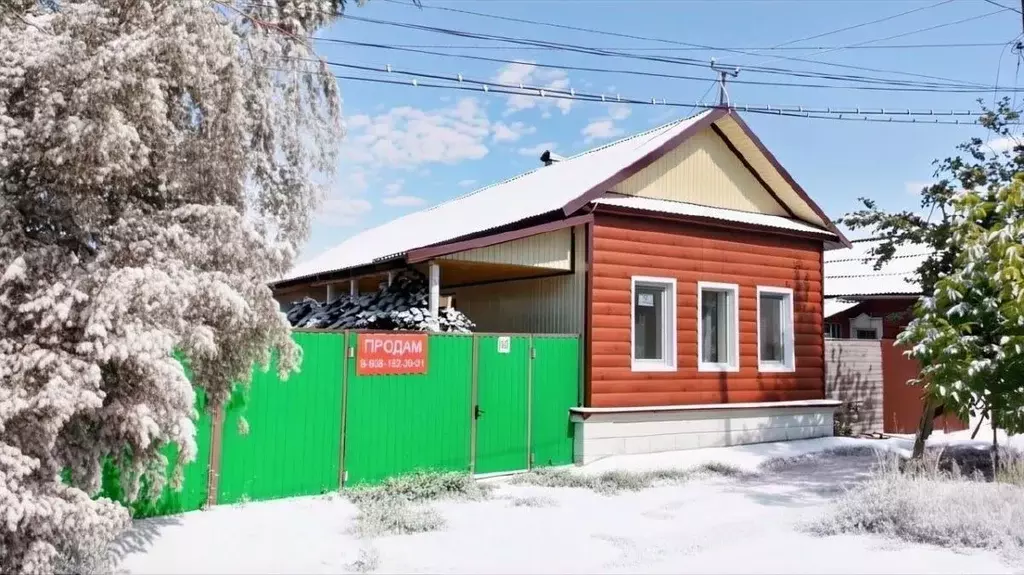 Дом в Саратовская область, Вольск Красногвардейская ул., 110 (135 м) - Фото 1