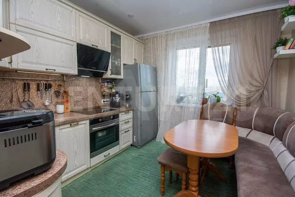 2-к. квартира, 56 м, 6/9 эт. - Фото 0