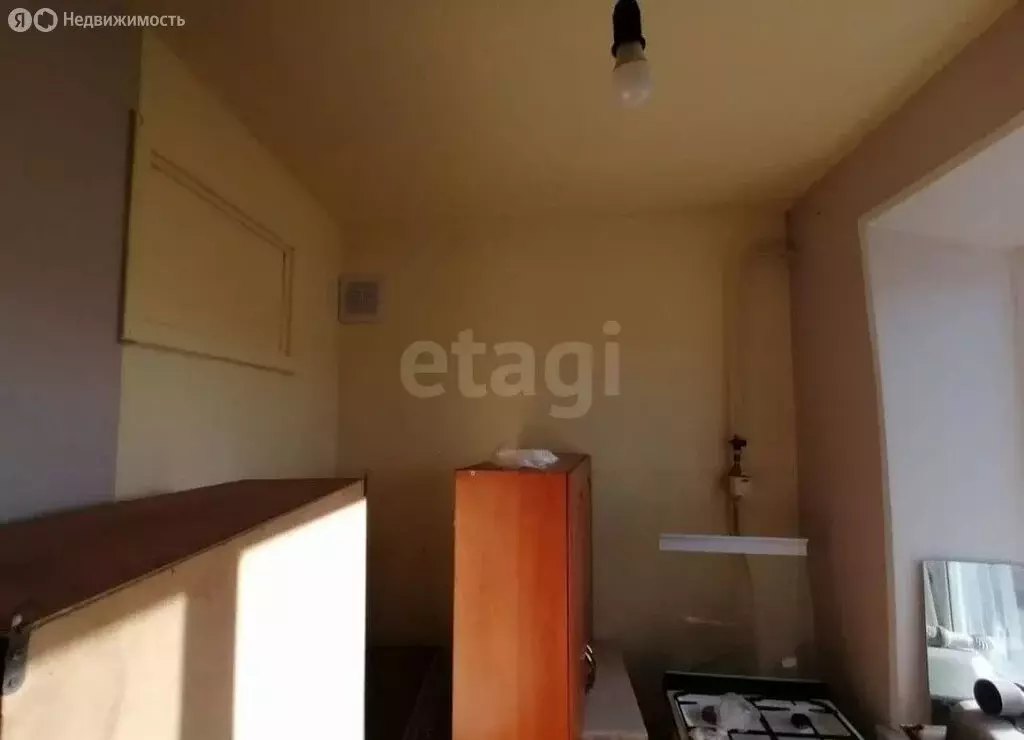 3-комнатная квартира: село Борисовка, улица 8 Марта, 12 (50.3 м) - Фото 1