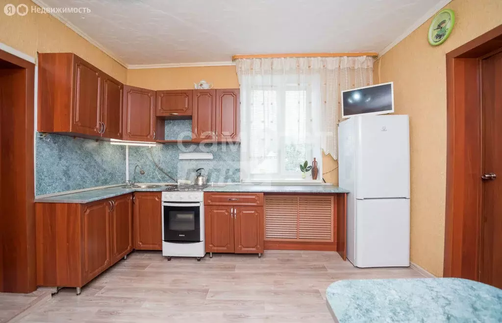 1-комнатная квартира: село Долгодеревенское, улица Ленина, 9 (40.4 м) - Фото 1