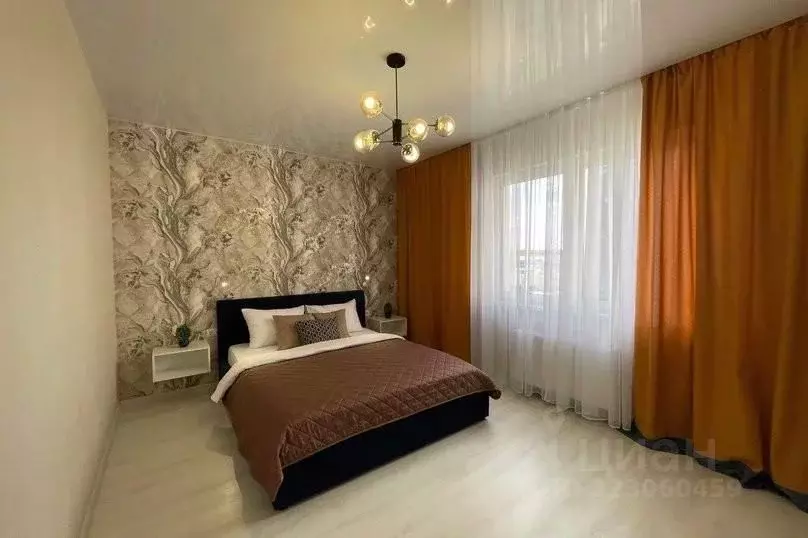 3-к кв. Челябинская область, Челябинск ул. Энгельса, 4 (70.0 м) - Фото 2