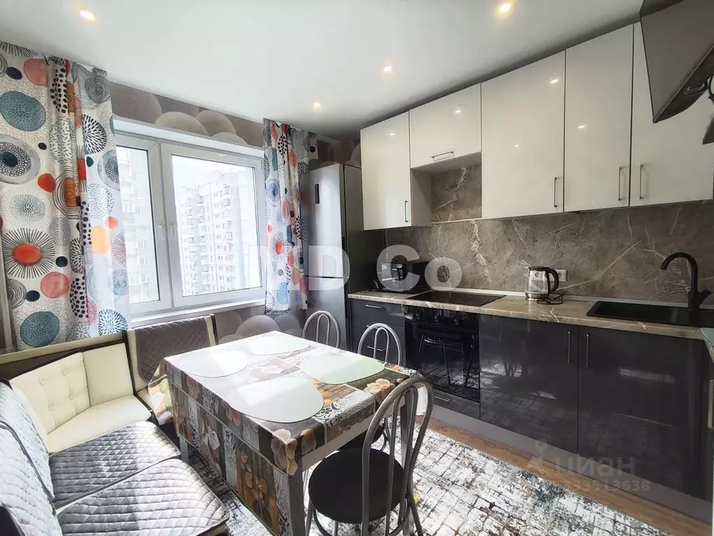 2-к кв. Москва ул. Авиаторов, 4 (53.0 м) - Фото 1