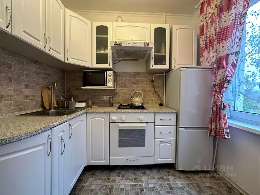 2-к кв. Москва ул. Кухмистерова, 3К1 (44.0 м) - Фото 1