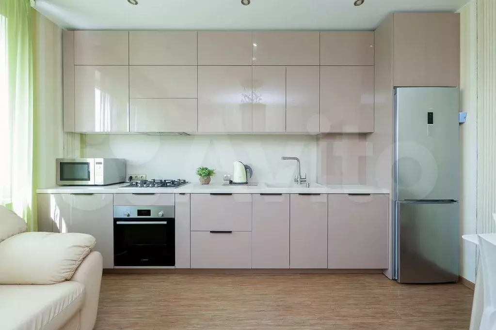 1-к. квартира, 45 м, 10/10 эт. - Фото 1