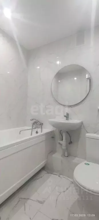 2-к кв. Севастополь просп. Генерала Острякова, 80 (45.2 м) - Фото 0