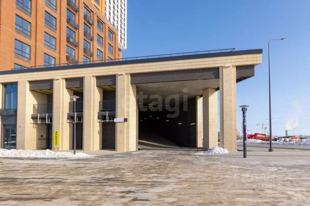 Гараж в Тюменская область, Тюмень ул. Тимофея Чаркова, 93 (13 м) - Фото 1