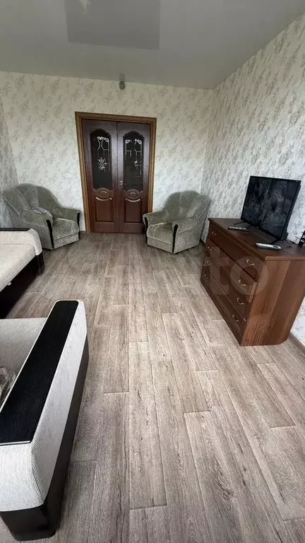 2-к. квартира, 56 м, 9/9 эт. - Фото 0