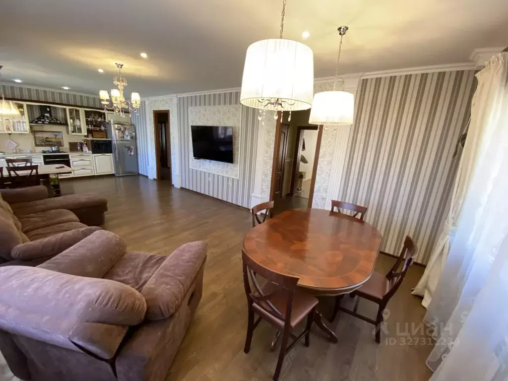 Коттедж в Свердловская область, Верхняя Пышма городской округ, пос. ... - Фото 1