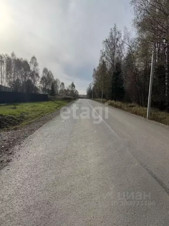 Участок в Удмуртия, Завьяловский район, д. Крестовоздвиженское ул. ... - Фото 1