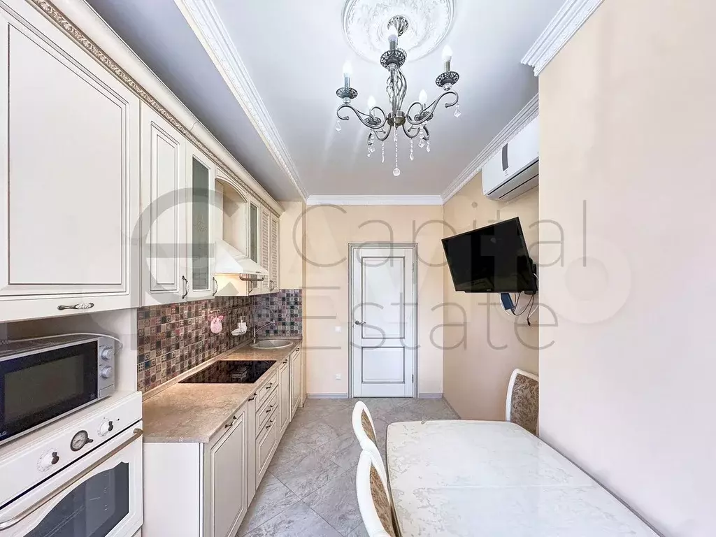 4-к. квартира, 100 м, 11/18 эт. - Фото 1