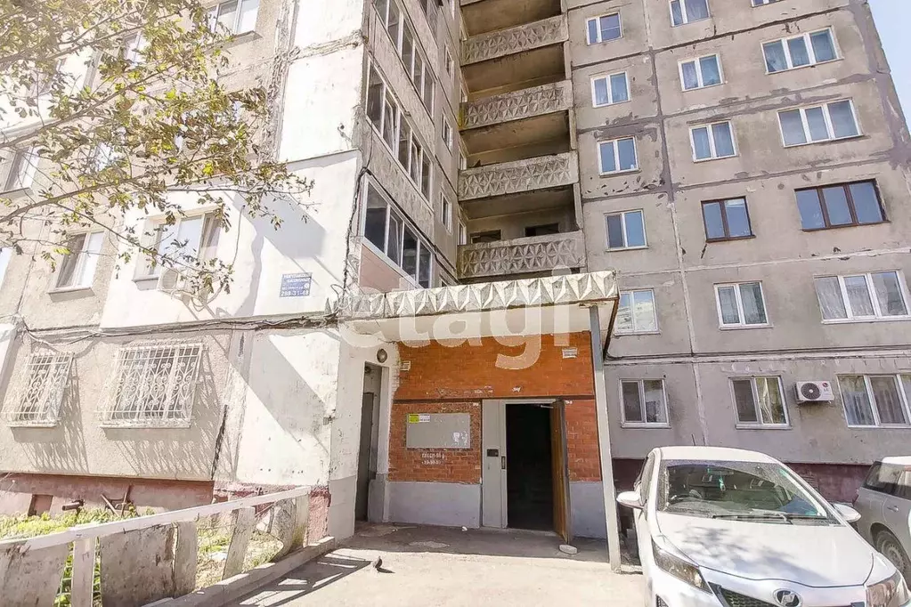 2-к кв. Приморский край, Владивосток ул. Нейбута, 27 (50.9 м) - Фото 0