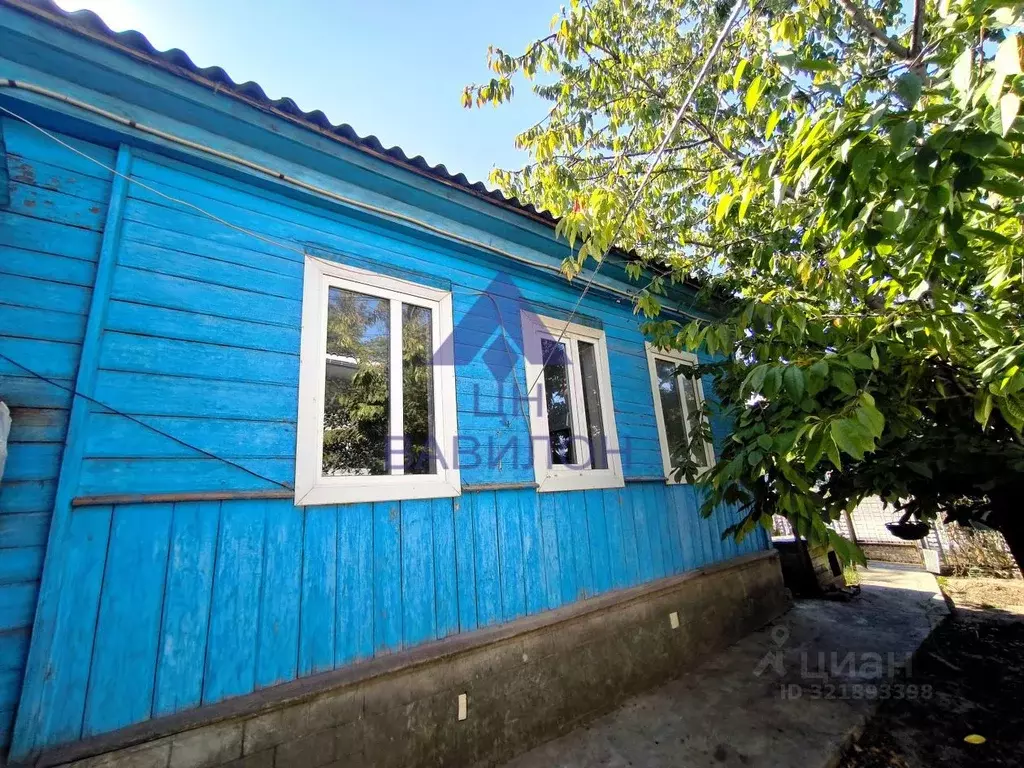Дом в Ростовская область, Волгодонск ул. Максима Горького, 49/30 (76 ... - Фото 0