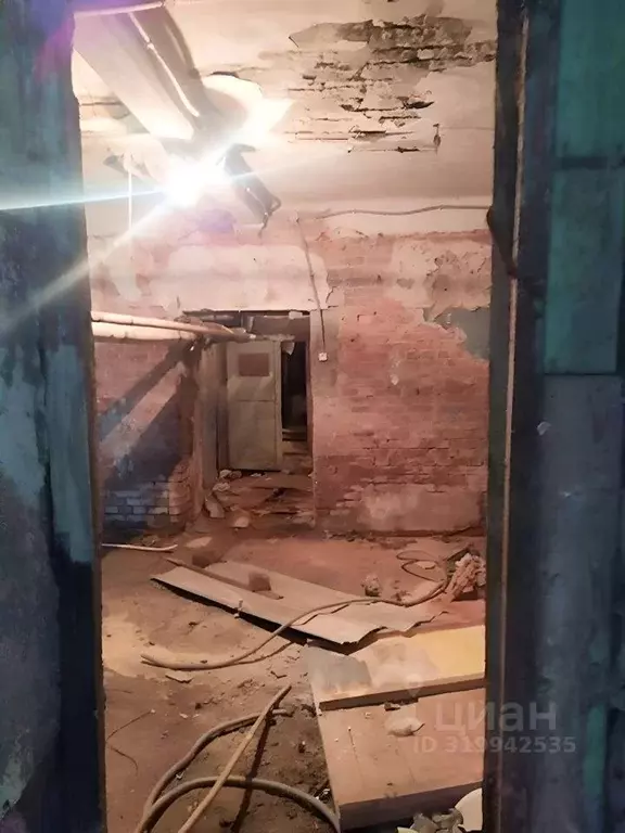 Помещение свободного назначения в Свердловская область, Екатеринбург ... - Фото 0