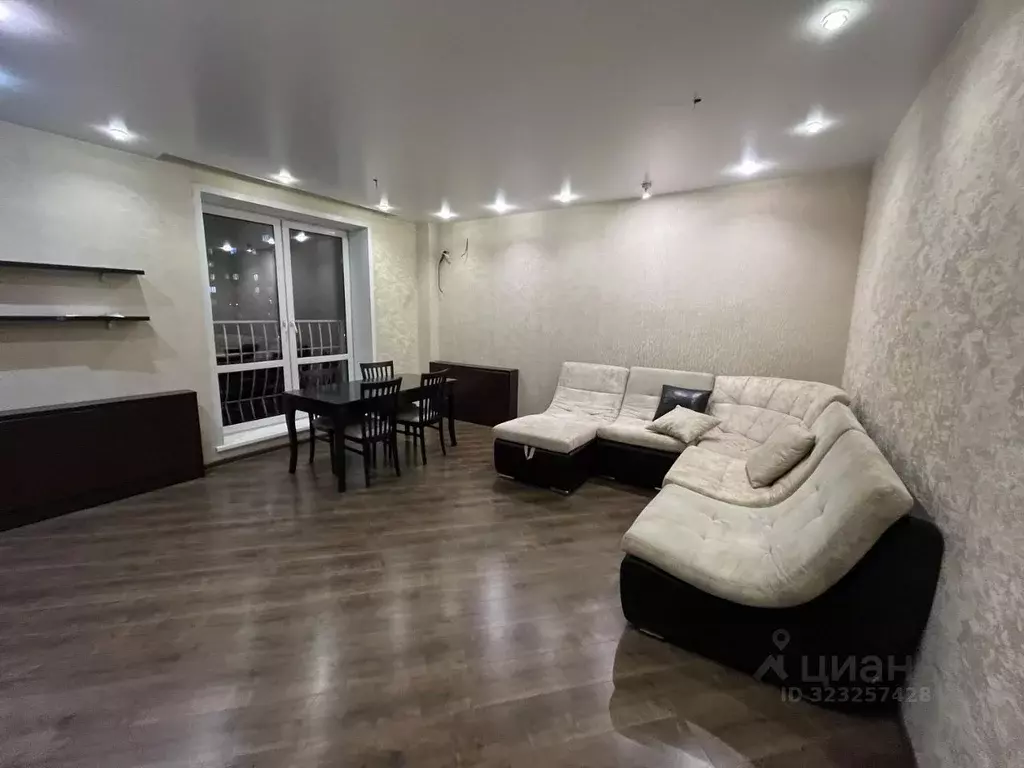 4-к кв. Удмуртия, Ижевск ул. Карла Маркса, 453 (90.0 м) - Фото 2