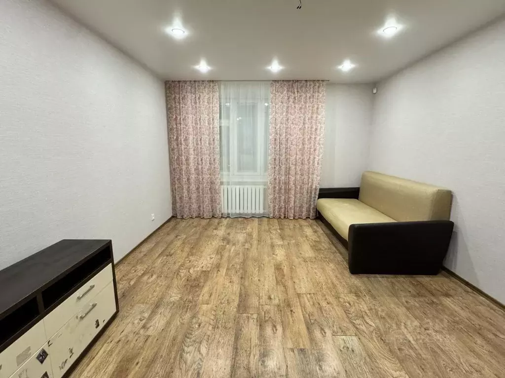 1-к кв. Чувашия, Чебоксары Московский просп., 19к6 (48.0 м) - Фото 1