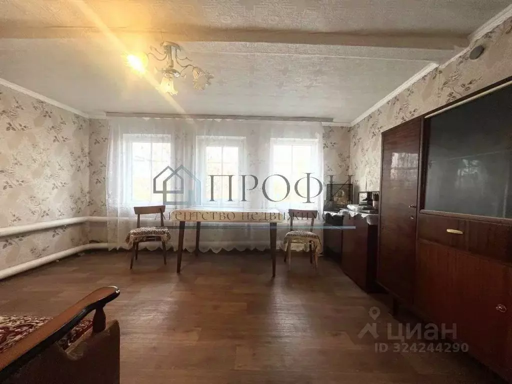 Дом в Белгородская область, Новооскольский муниципальный округ, с. ... - Фото 2