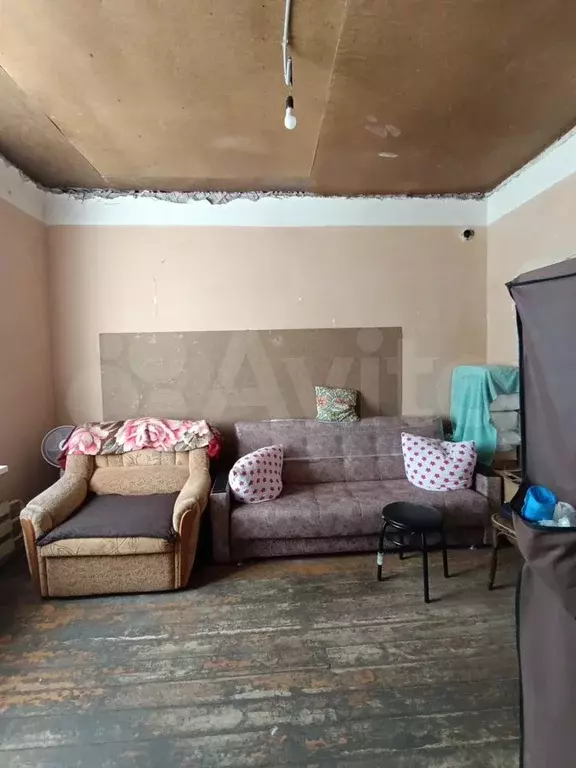 Комната 24 м в 2-к., 2/4 эт. - Фото 1