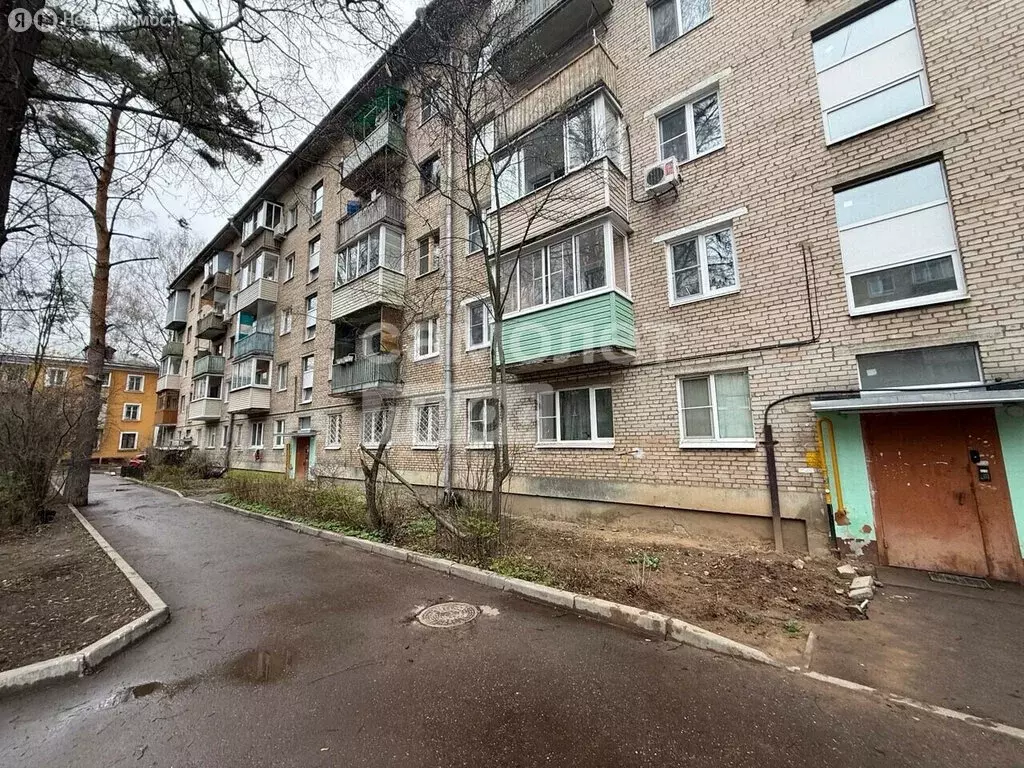 1-комнатная квартира: посёлок городского типа Малаховка, Дачная улица, ... - Фото 0