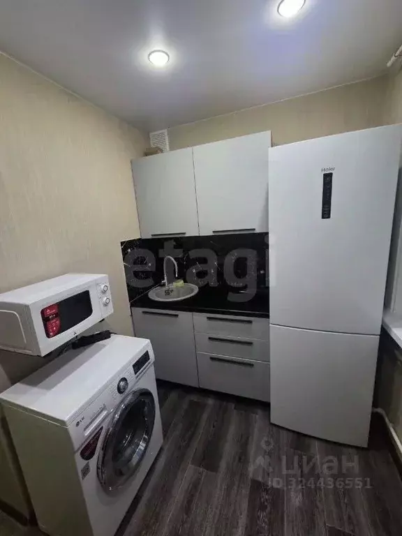 2-к кв. Новосибирская область, Новосибирск ул. Добролюбова, 18 (45.0 ... - Фото 2