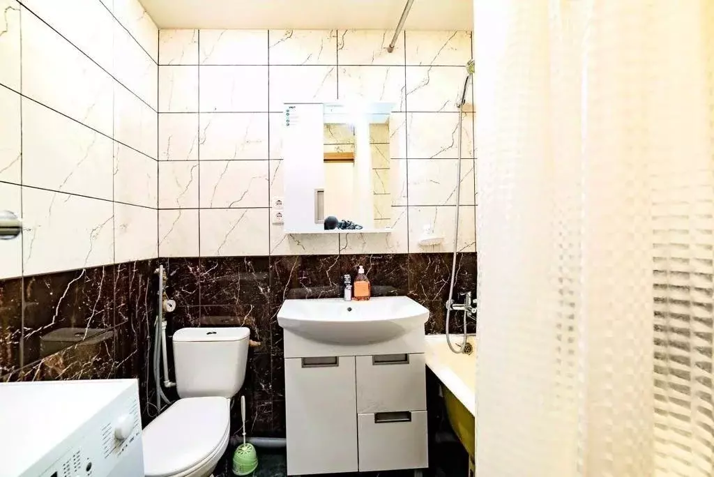 2-к кв. Московская область, Химки ул. Чапаева, 7 (40.0 м) - Фото 2