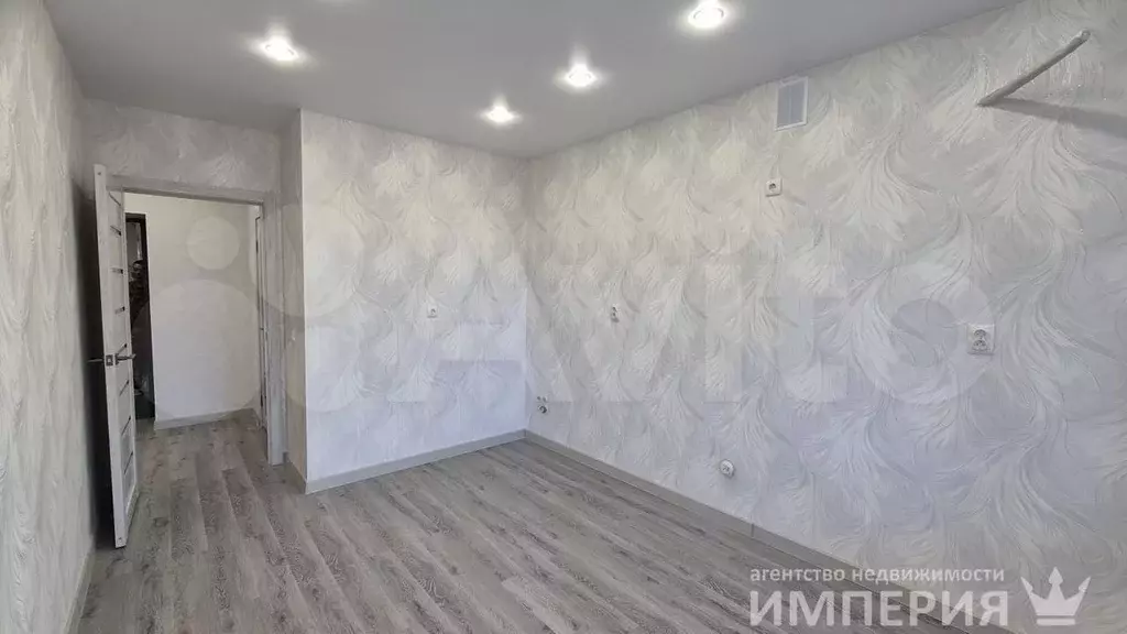 1-к. квартира, 40,5 м, 1/10 эт. - Фото 0