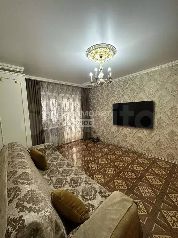 2-к. квартира, 56 м, 2/5 эт. - Фото 0