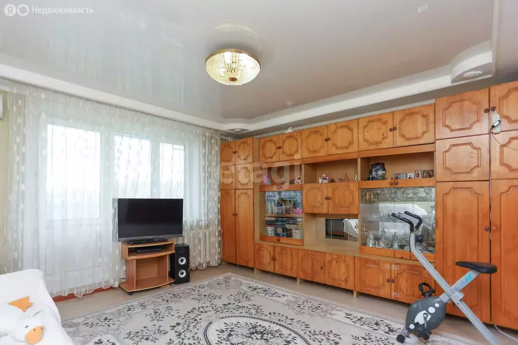 3-комнатная квартира: Хабаровск, квартал ДОС, 78 (68.4 м) - Фото 1