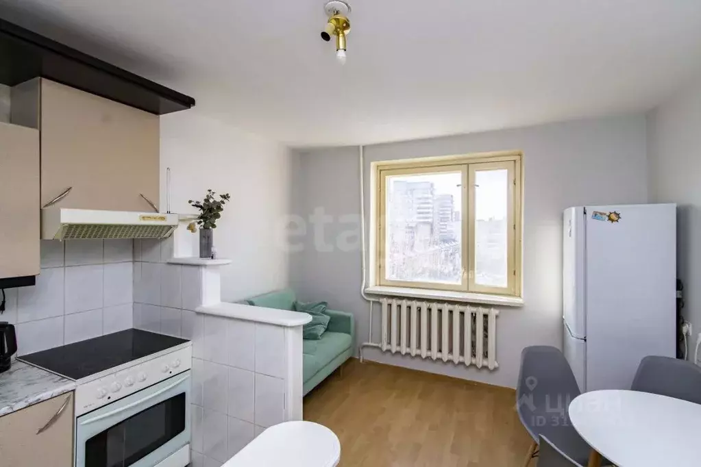 3-к кв. Тюменская область, Тюмень Холодильная ул., 116 (86.0 м) - Фото 0