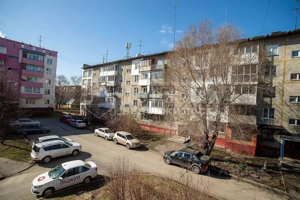 3-к кв. Кемеровская область, Кемерово ул. Халтурина, 33 (51.0 м) - Фото 0