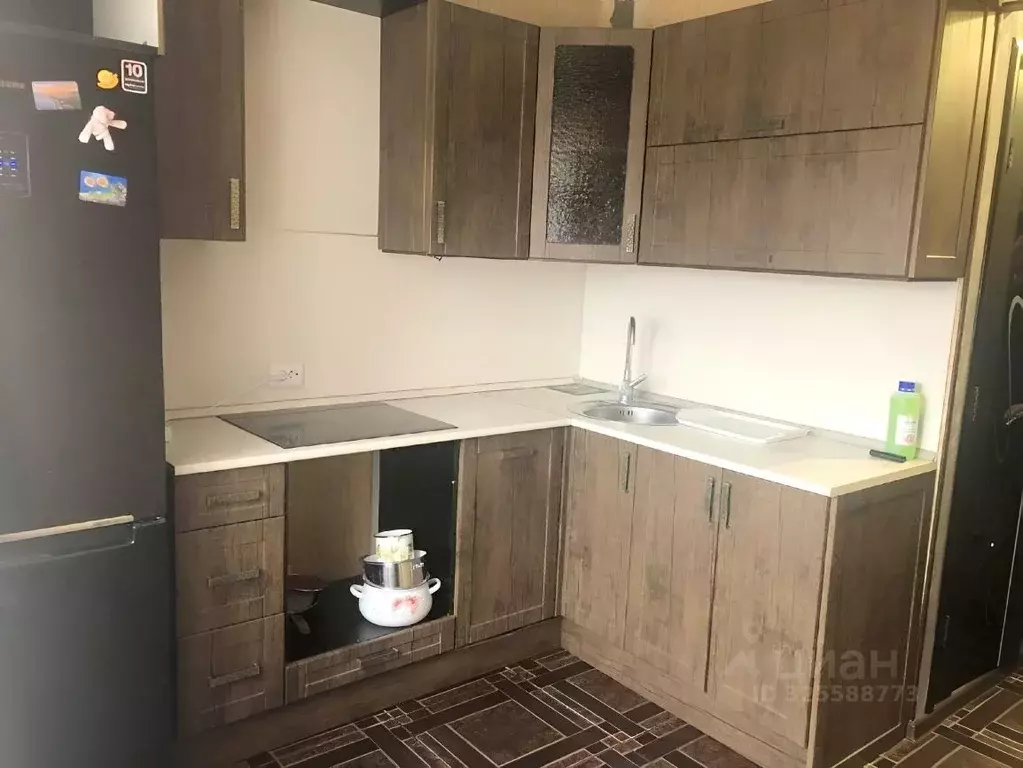 1-к кв. Курганская область, Курган Заозерный жилрайон, 6-й мкр, 21 ... - Фото 1