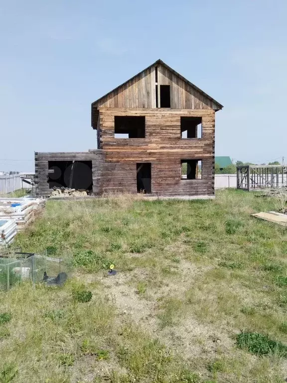 Дом 180 м на участке 30 сот. - Фото 0