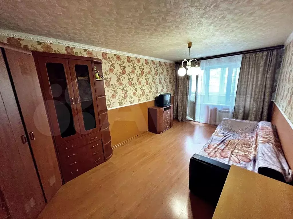 2-к. квартира, 46 м, 2/9 эт. - Фото 1