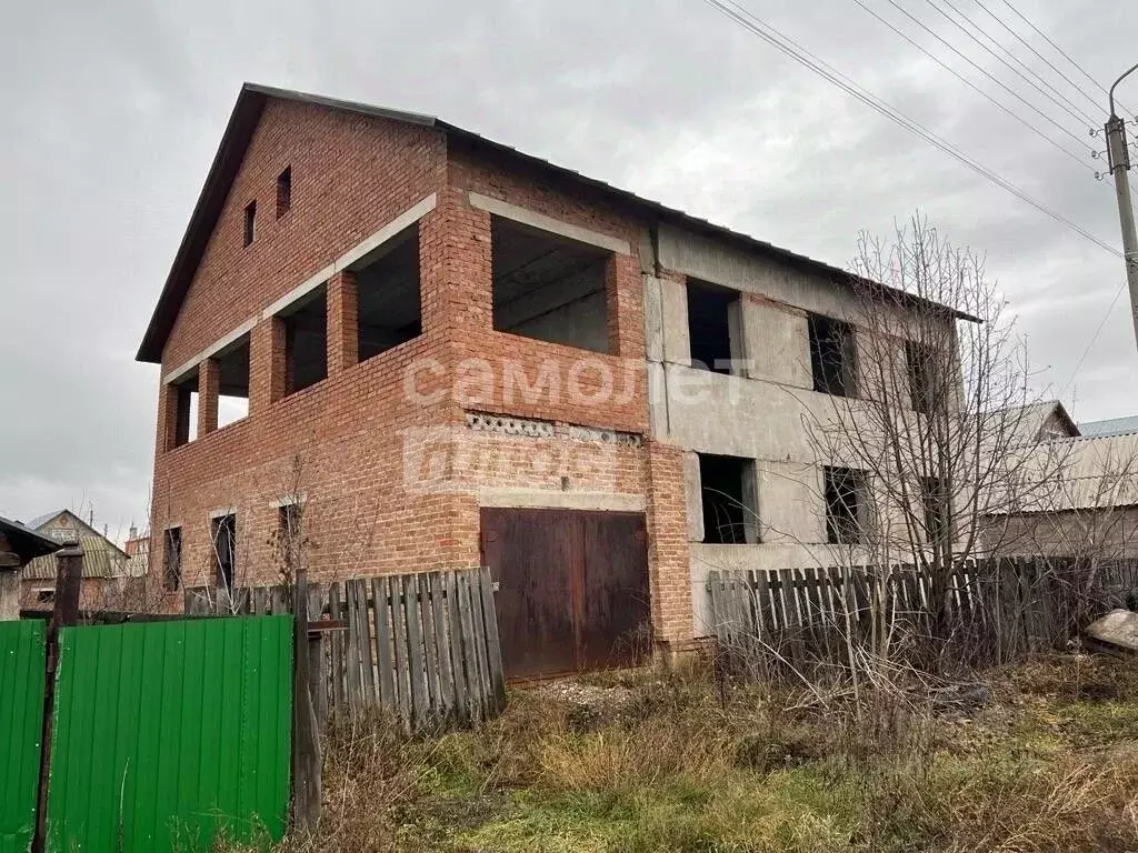 Дом в Башкортостан, Мелеуз ул. Тукаева, 102 (181 м) - Фото 1