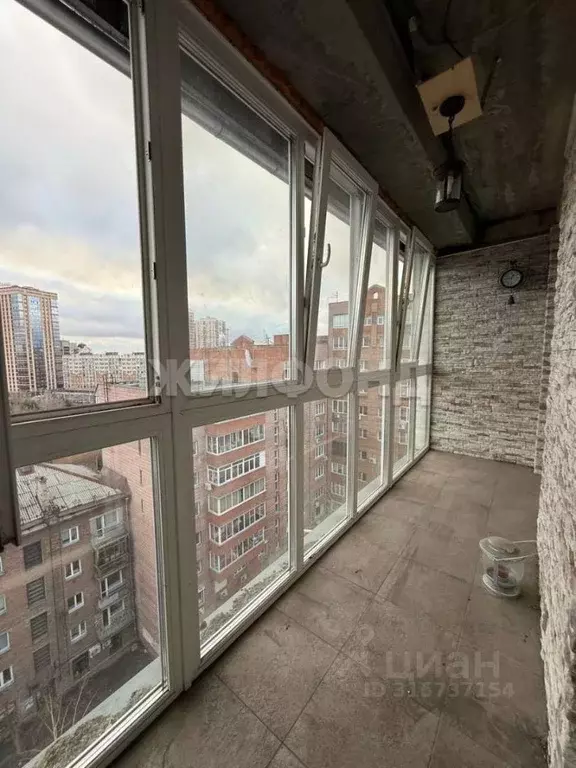 4-к кв. Новосибирская область, Новосибирск Советская ул., 52/2 (148.0 ... - Фото 0