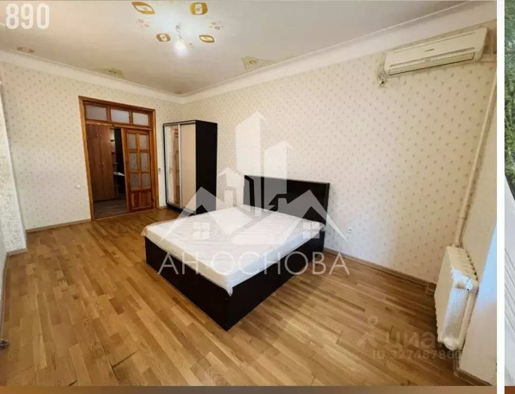 3-к кв. Крым, Симферополь ул. Севастопольская, 68А (82.0 м) - Фото 2