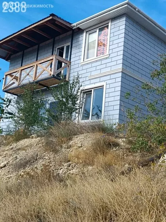 Дом в Севастополь, улица Коли Жартовского, 29 (100 м) - Фото 0