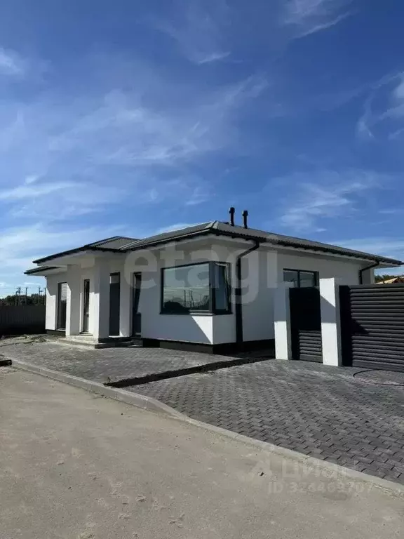 Дом в Тюменская область, Тюменский муниципальный округ, д. ... - Фото 1