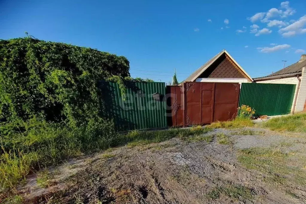 Дом в Белгородская область, Белгородский район, Разумное рп ул. ... - Фото 1