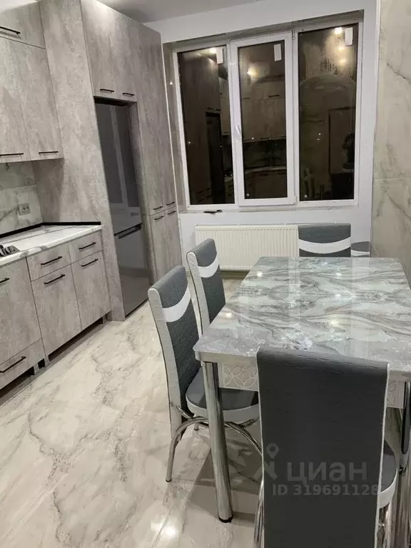 1-к кв. Кабардино-Балкария, Нальчик ул. Шарданова, 52А (56.0 м) - Фото 1