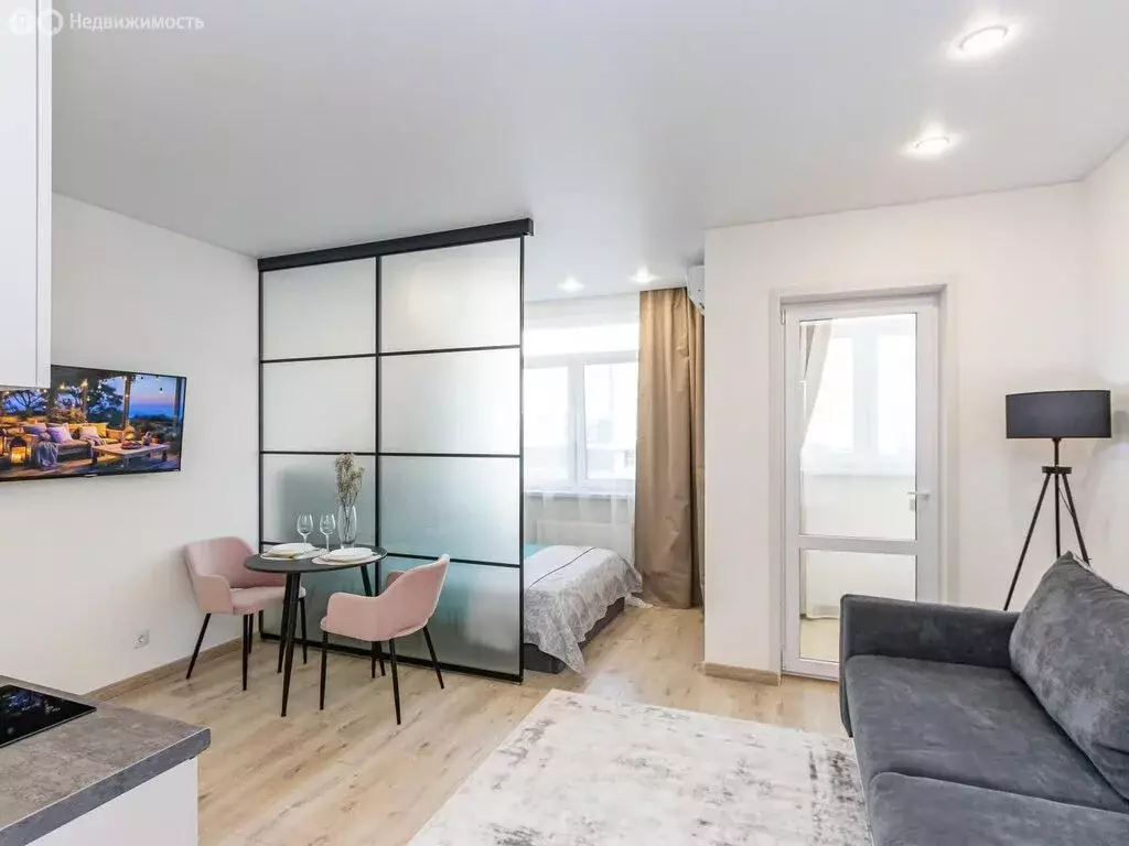 Квартира-студия: Патрушева, улица Александра Пушкина, 8 (33 м) - Фото 1