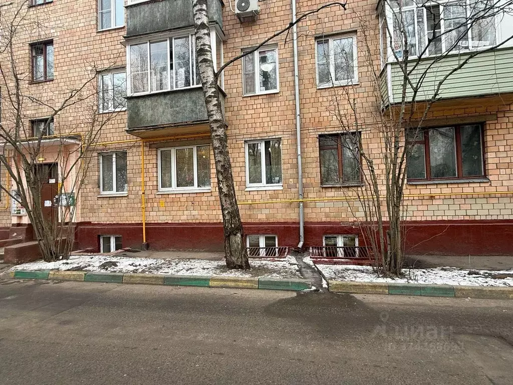 Помещение свободного назначения в Москва ул. Максимова, 14 (44 м) - Фото 0