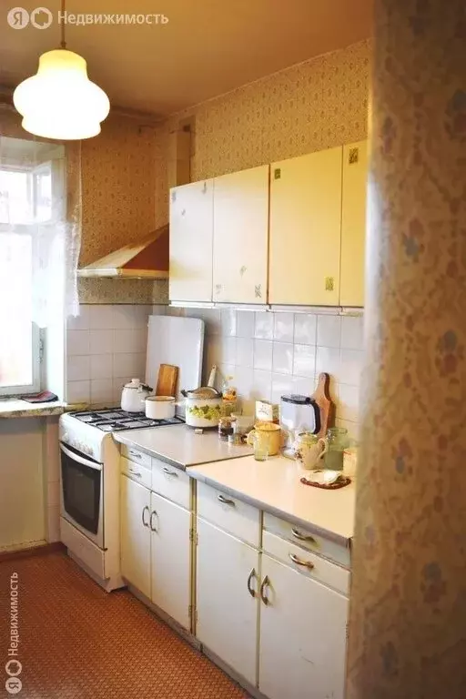 2-комнатная квартира: Подольск, микрорайон Климовск, улица Победы, 14 ... - Фото 0