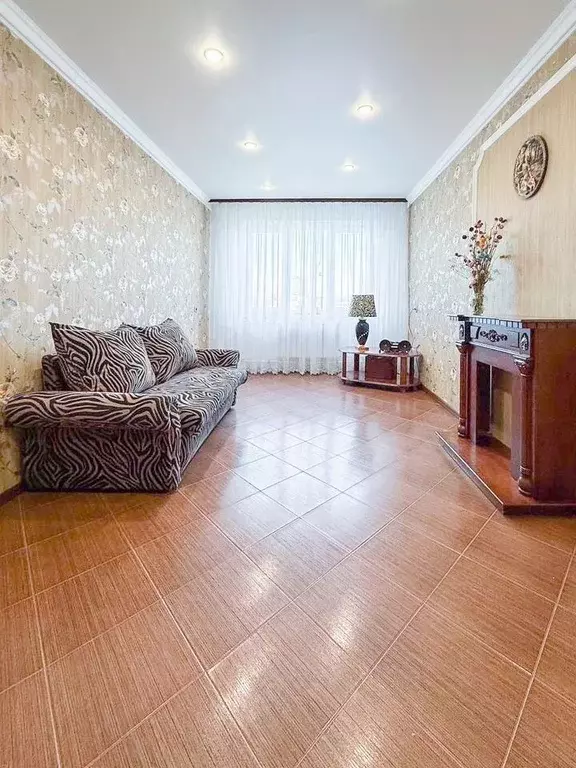 4-к кв. Московская область, Щелково Талсинская ул., 2 (85.0 м) - Фото 0