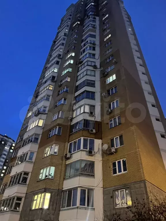 3-к. квартира, 91 м, 9/25 эт. - Фото 0