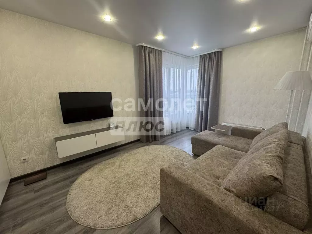 2-к кв. Алтайский край, Барнаул ул. Смирнова, 1А (50.3 м) - Фото 0